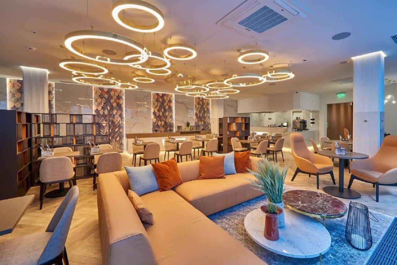 Radisson Hotel City Centre โอเดสซา ภายนอก รูปภาพ