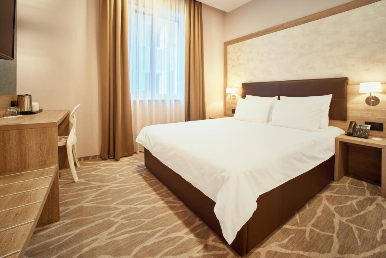 Radisson Hotel City Centre โอเดสซา ภายนอก รูปภาพ