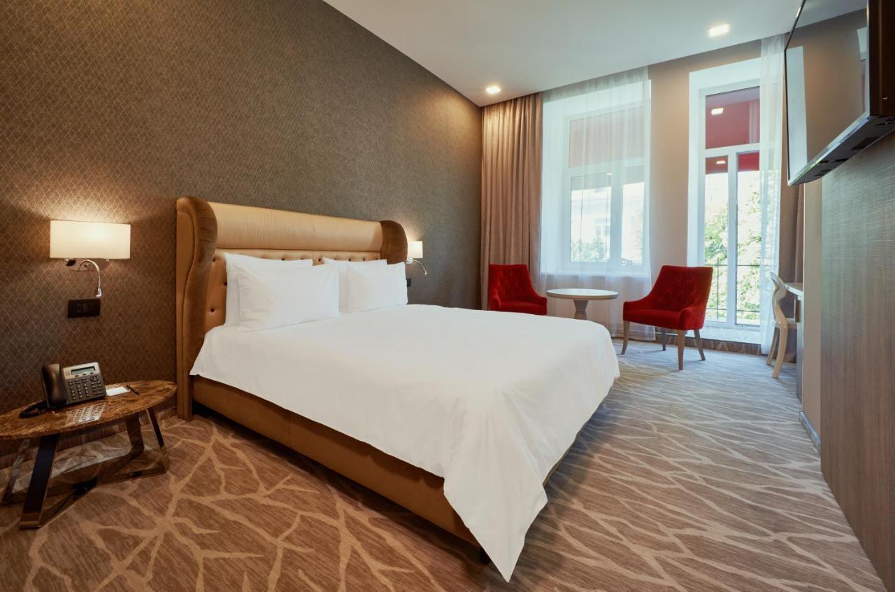 Radisson Hotel City Centre โอเดสซา ภายนอก รูปภาพ
