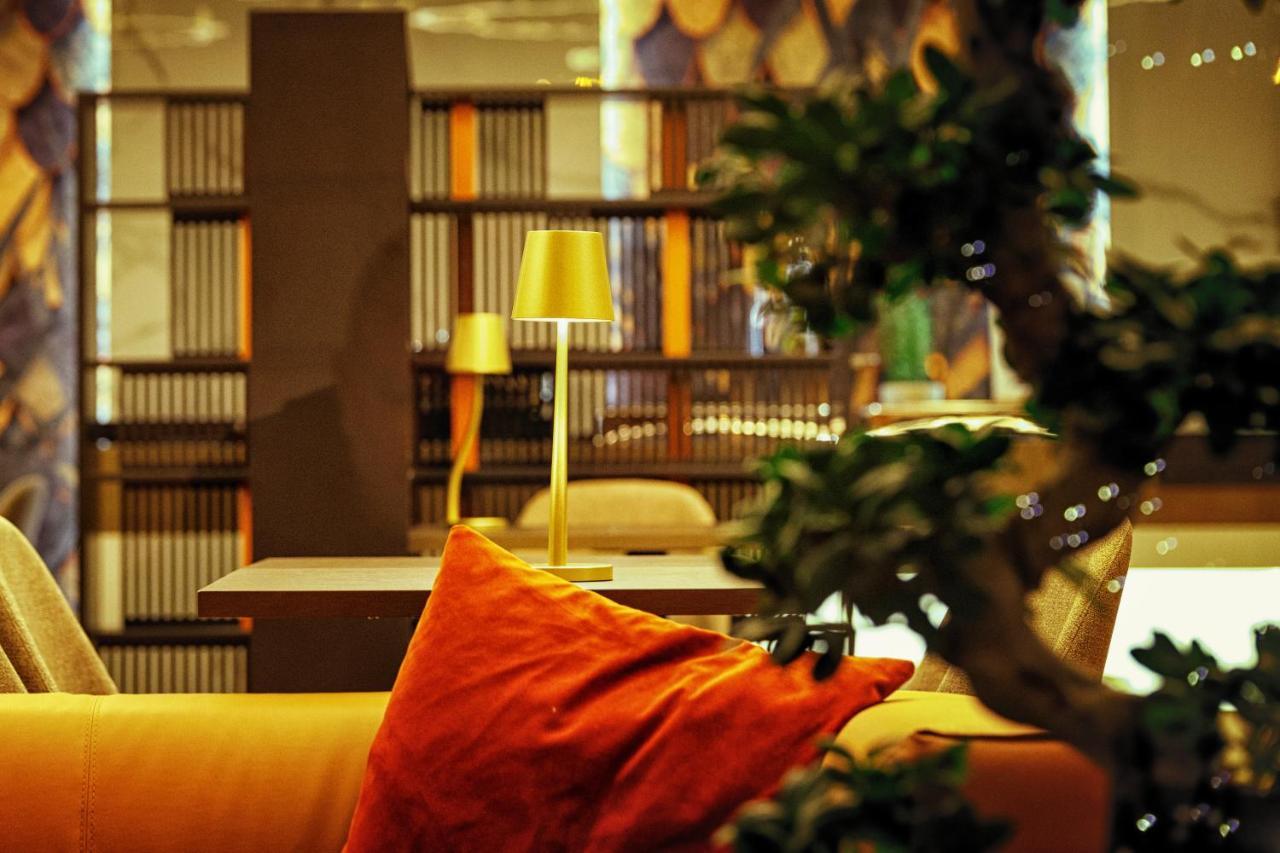 Radisson Hotel City Centre โอเดสซา ภายนอก รูปภาพ