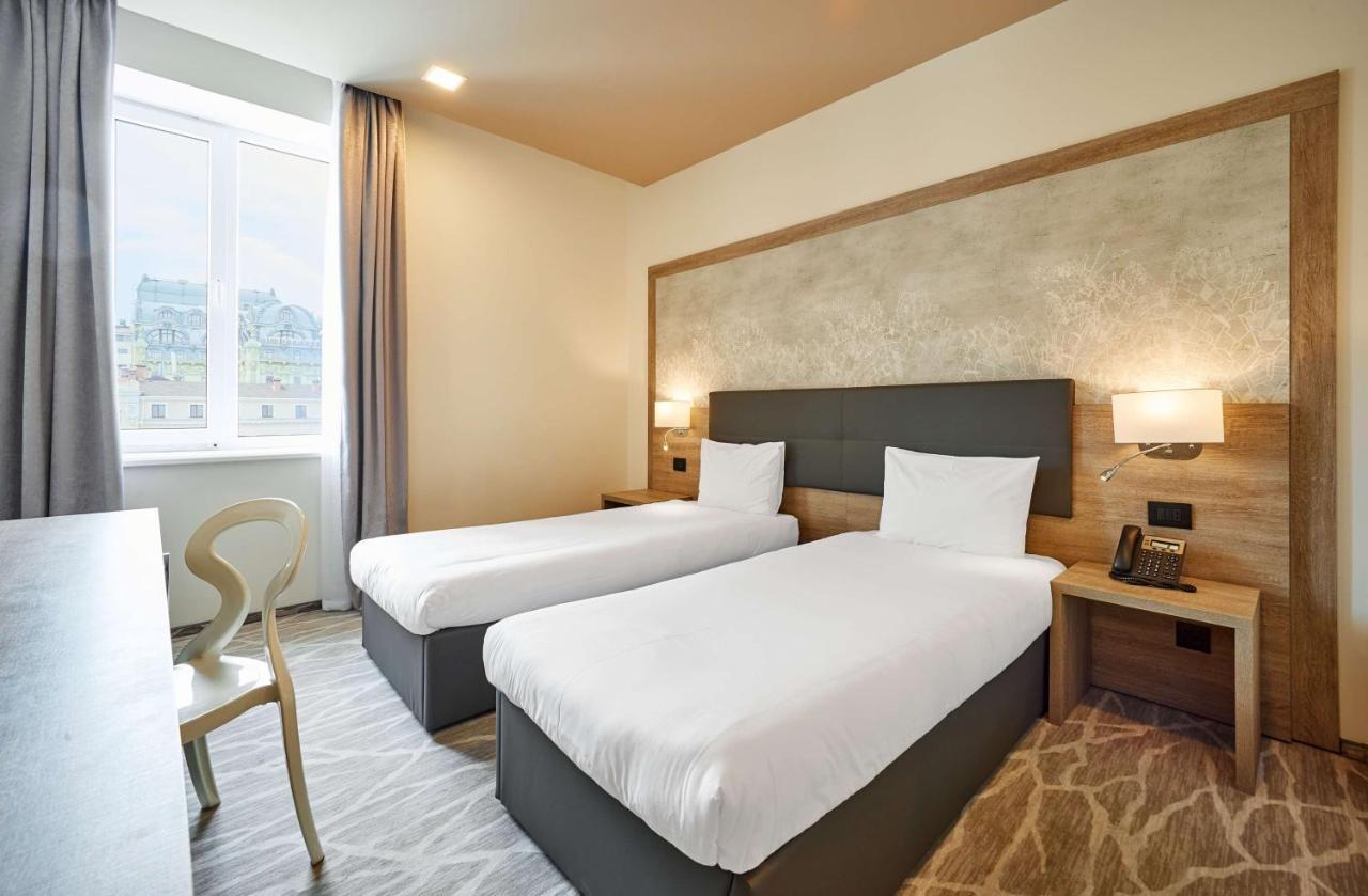 Radisson Hotel City Centre โอเดสซา ภายนอก รูปภาพ