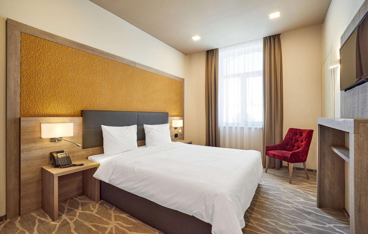 Radisson Hotel City Centre โอเดสซา ภายนอก รูปภาพ