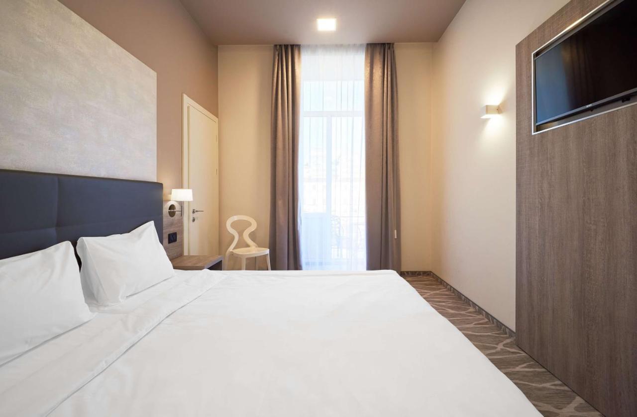Radisson Hotel City Centre โอเดสซา ภายนอก รูปภาพ