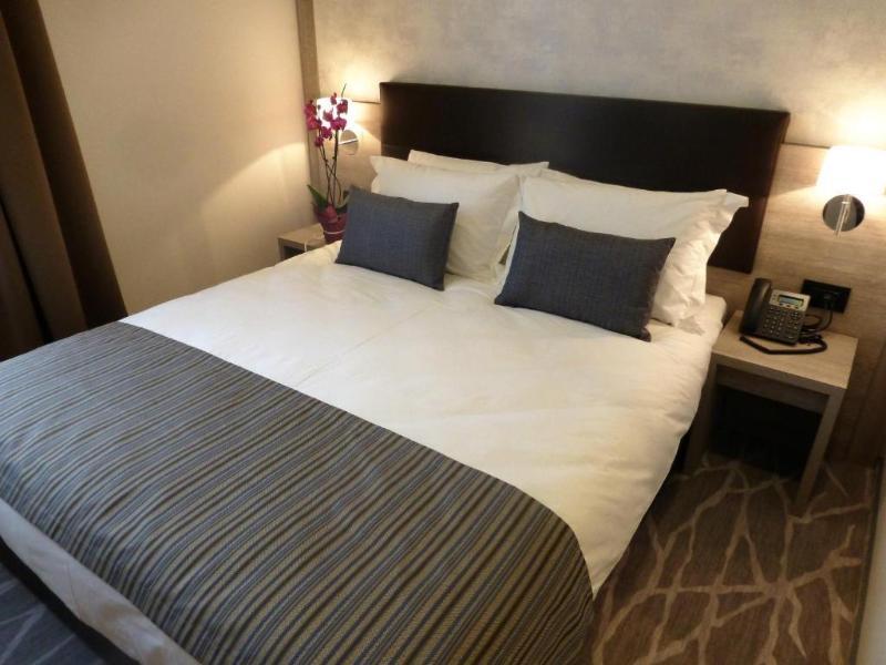 Radisson Hotel City Centre โอเดสซา ภายนอก รูปภาพ